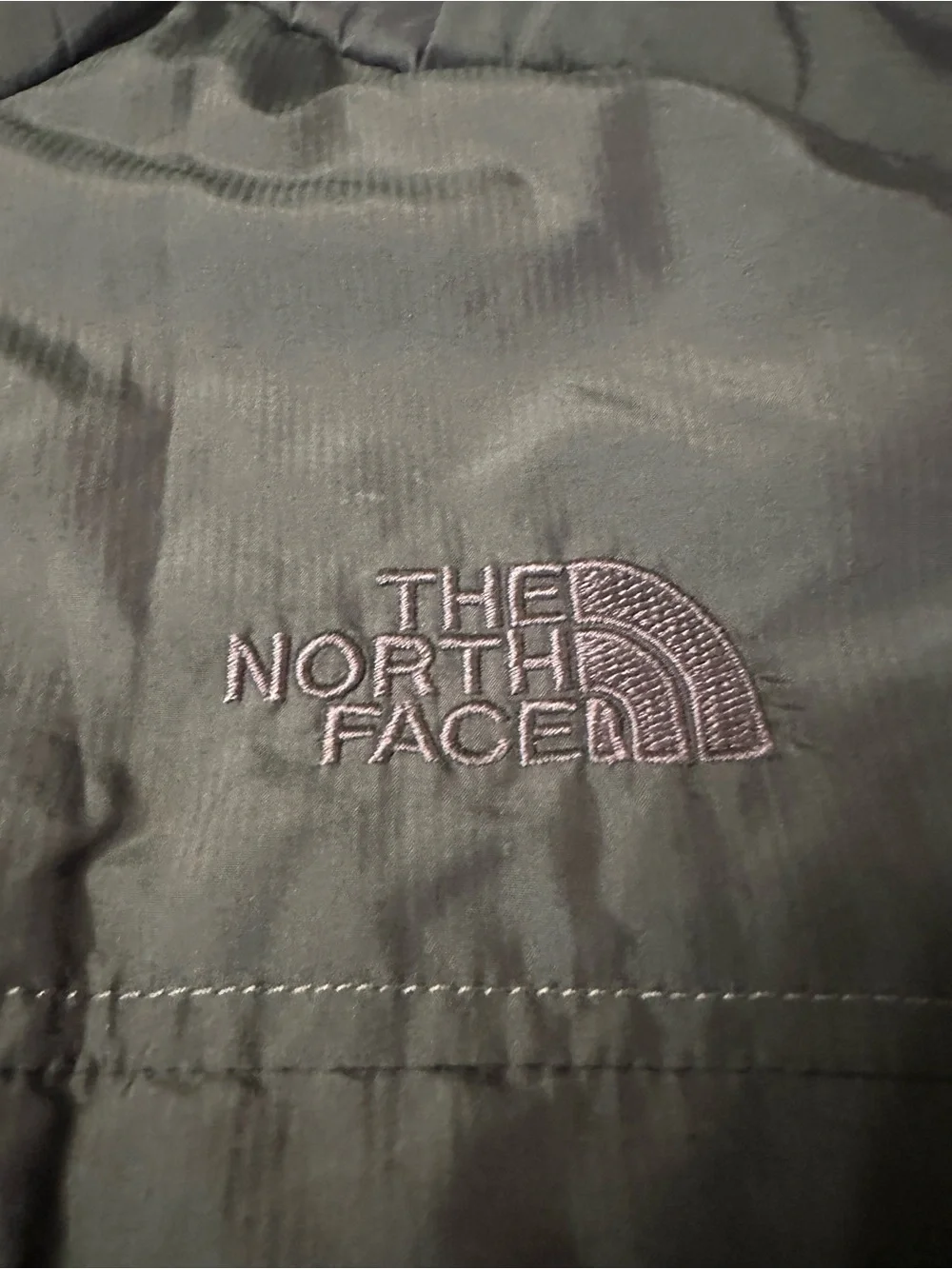 The North Face Men's Jacket in Forest Green & Grey with Logo - Size M